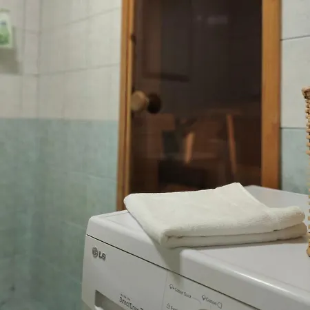 Naesinkulma Aprt With Sauna, Free 5g Wifi, Downtown شقة *